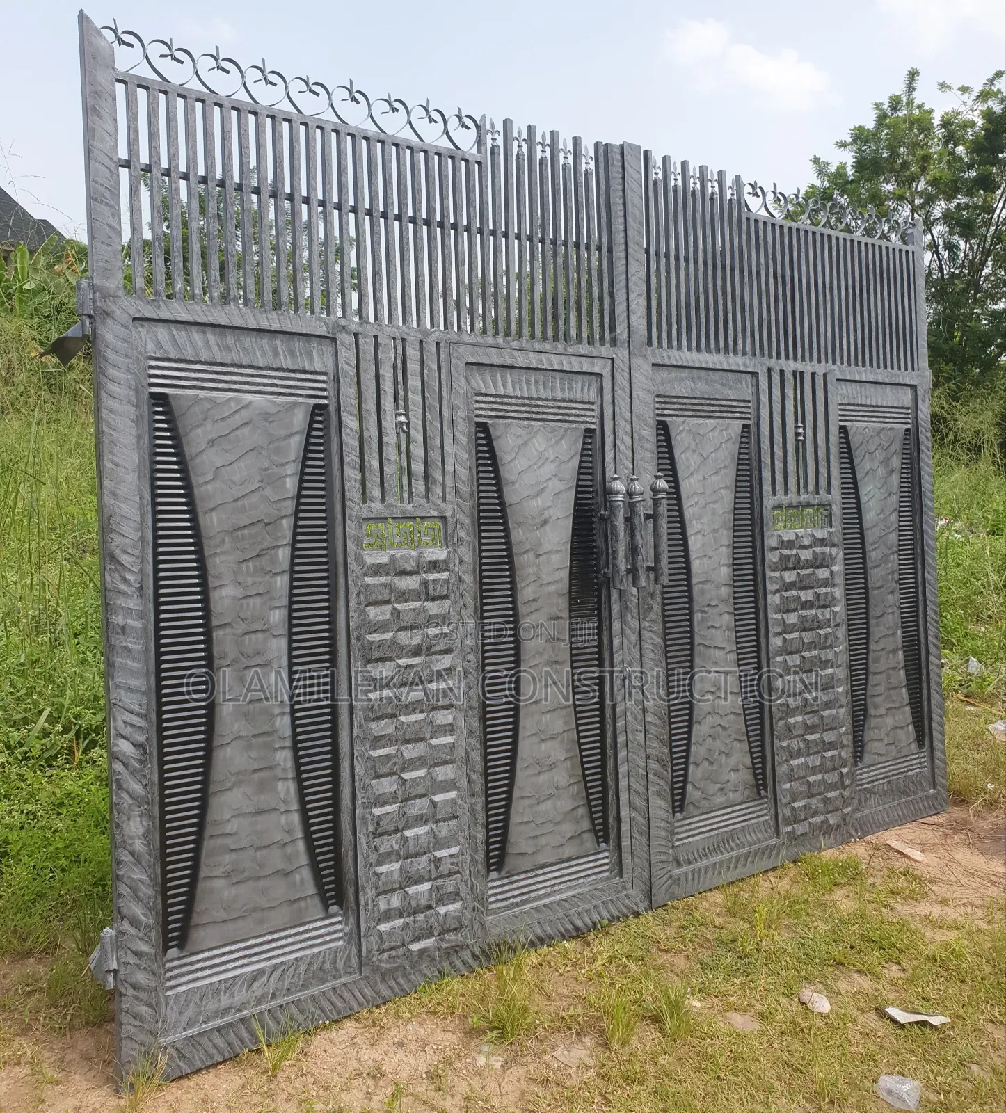 12feet Gates