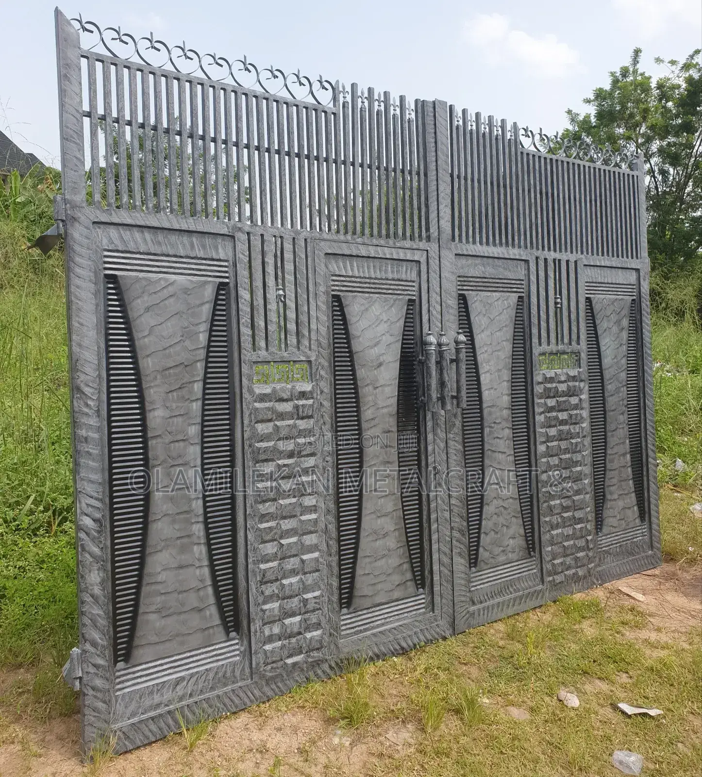 12feet Gates