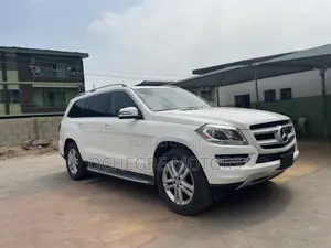 Mercedes-Benz GL-Class GL450 4MATIC 4dr SUV AWD (4.7L 8cyl Turbo 7A)