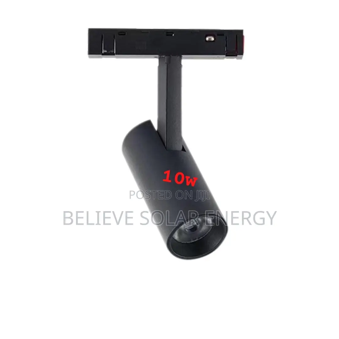Magnetic Track Light