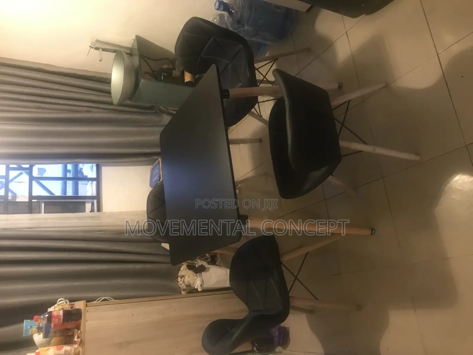 4 Seater Dinning Set