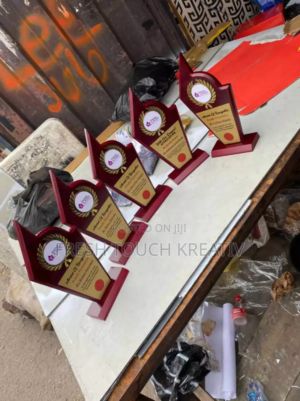 Award Plaque, Trophy and Certificate Award