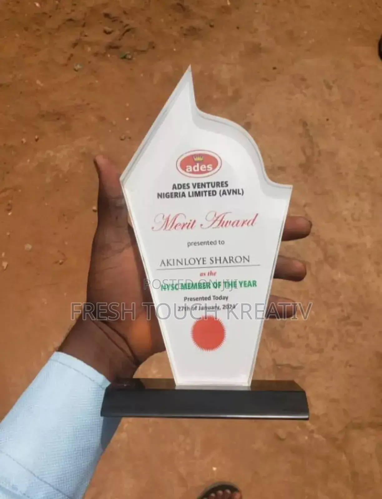Award Plaque, Trophy and Certificate Award