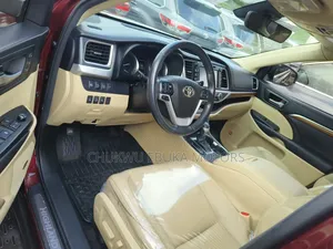 Toyota Highlander 2018 Red