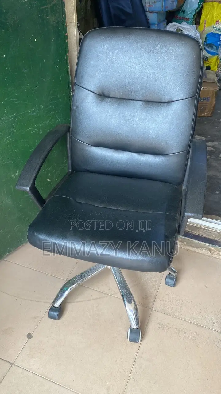 Standard Office Chair