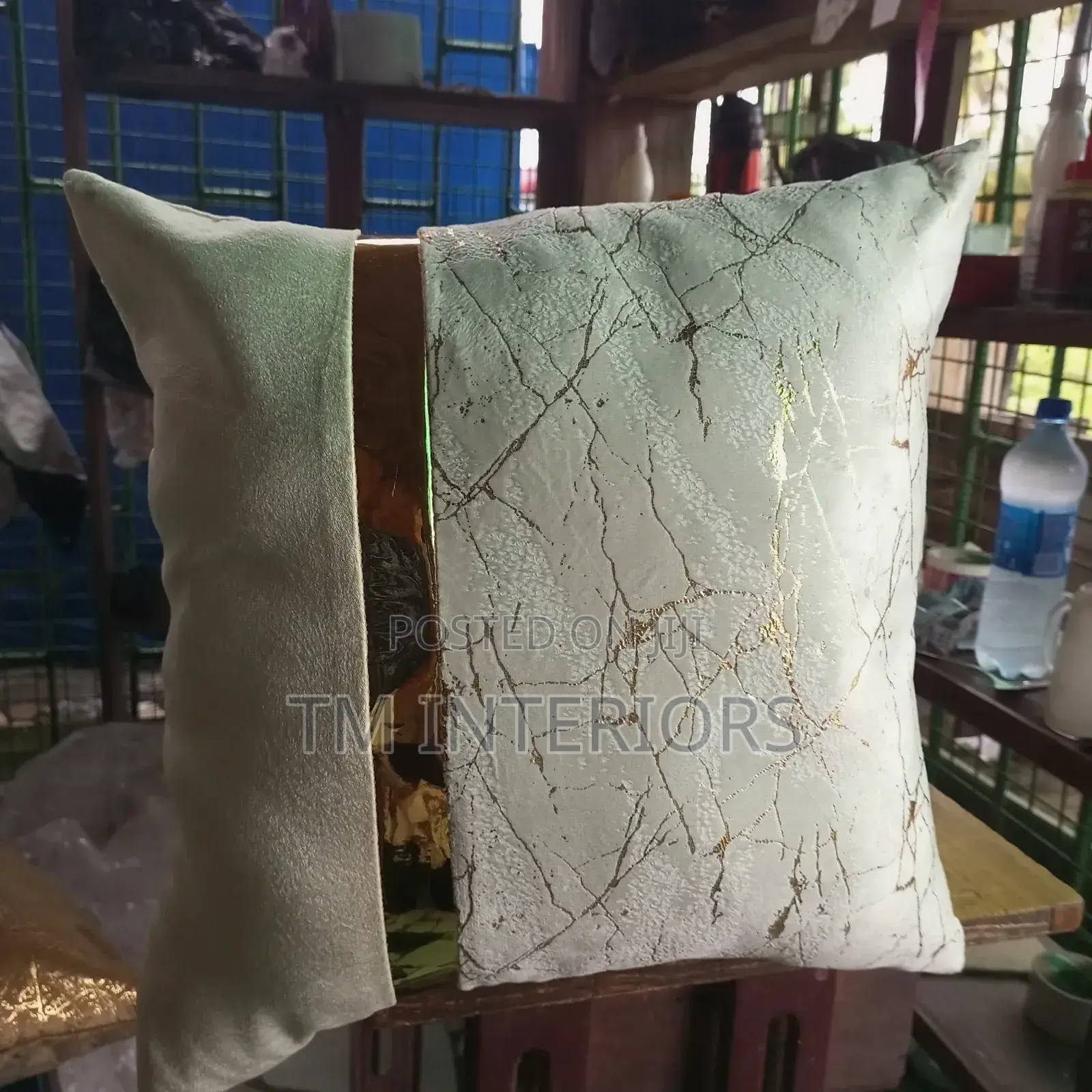 Beautiful Decorative Soft Luxury Throw Pillows, 18 X 18 (Big Size)