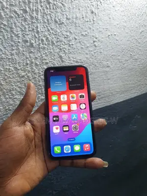 Apple iPhone 11 64 GB Black