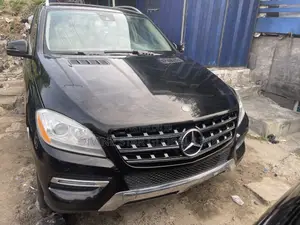 Mercedes-Benz M Class ML 350 4Matic 2013 Black