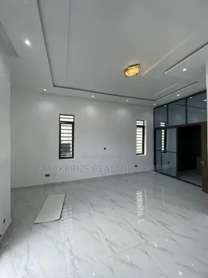 5bdrm Duplex in Ikate Lekki for sale