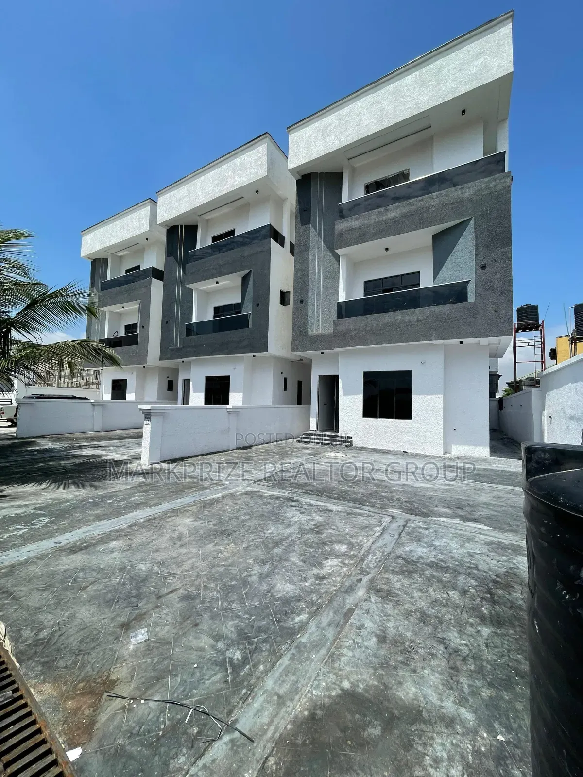 5bdrm Duplex in Ikate Lekki for sale
