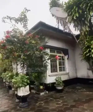 Photo - 4bdrm Bungalow in Port-Harcourt for sale
