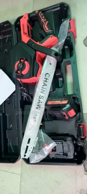 16" Rechargeable Chainsaw