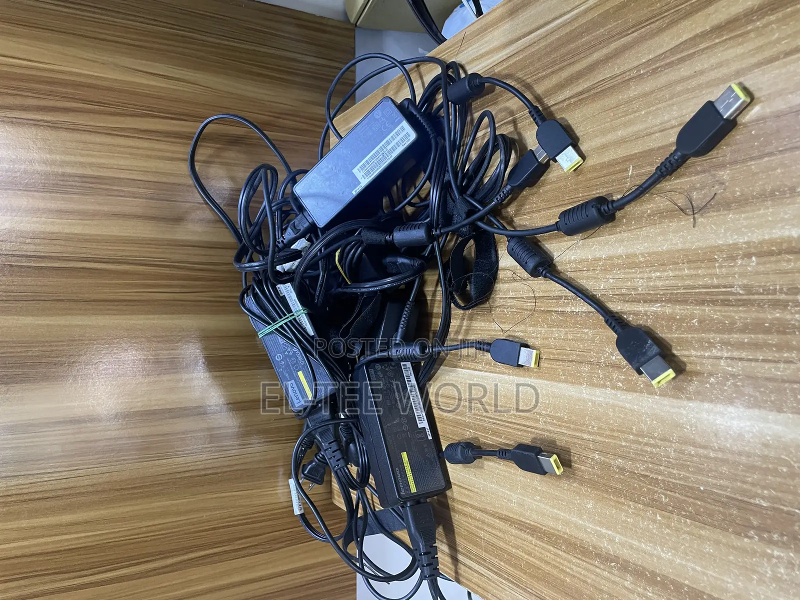 Lenovo Usb Mouth Charger 65w, 20v With Cable