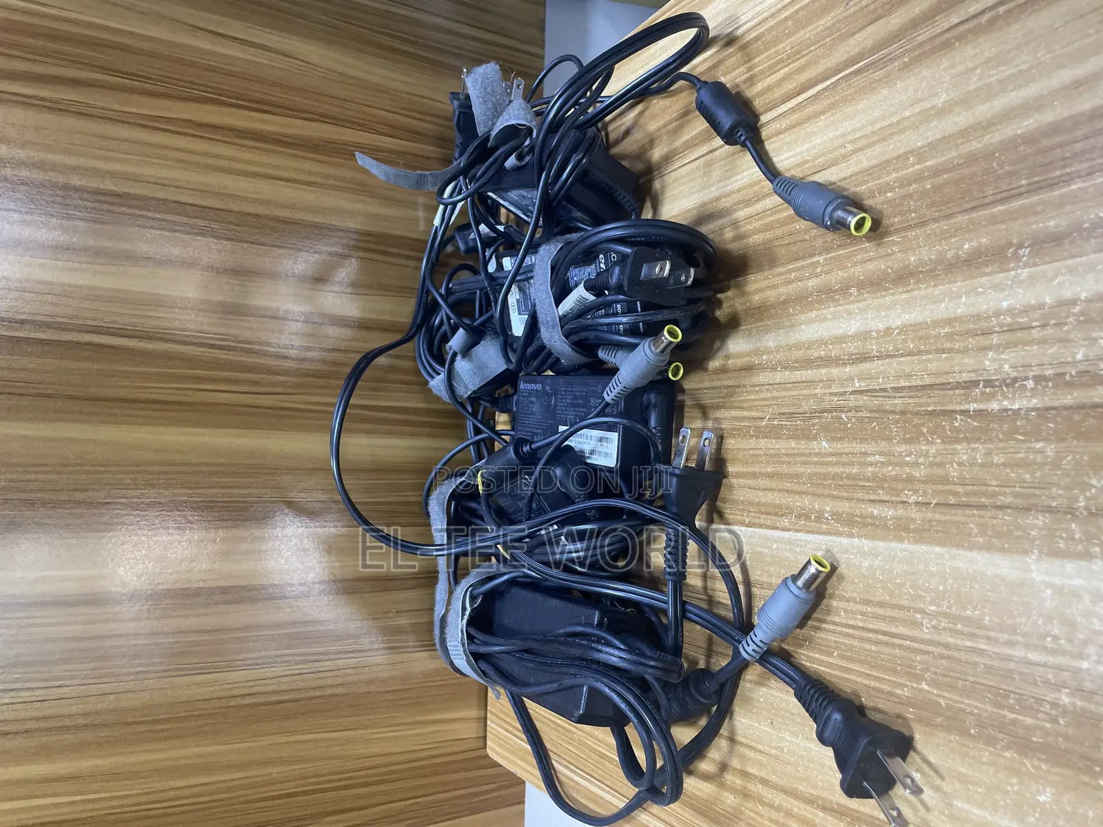 Follow Come Lenovo Round Big Round Mouth Charger 20.V
