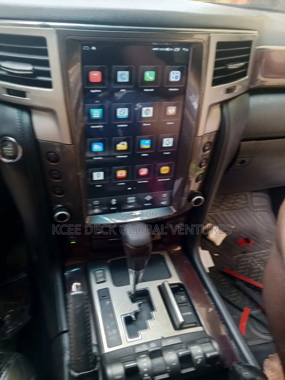 LX 570 Tesla Android Screen