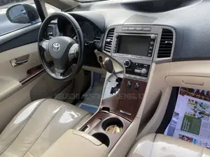 Toyota Venza V6 2010 Blue