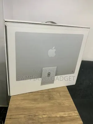 New Desktop Computer Apple iMac M1 8GB Apple M1 SSD 256GB