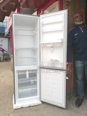 New Hisense 264 Litre Bottom Freezer Fridge With Water Dispenser