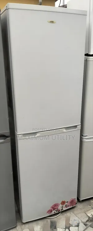 Logik 256 LTRS UK Double Door Refrigerator