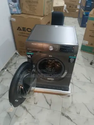 Smooth Operation Hisense Inverter 10kg Washing Machine