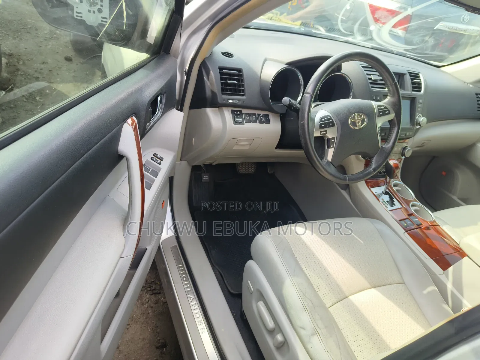 Toyota Highlander Limited 2012 Silver