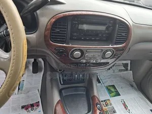 Toyota Sequoia 2007 White