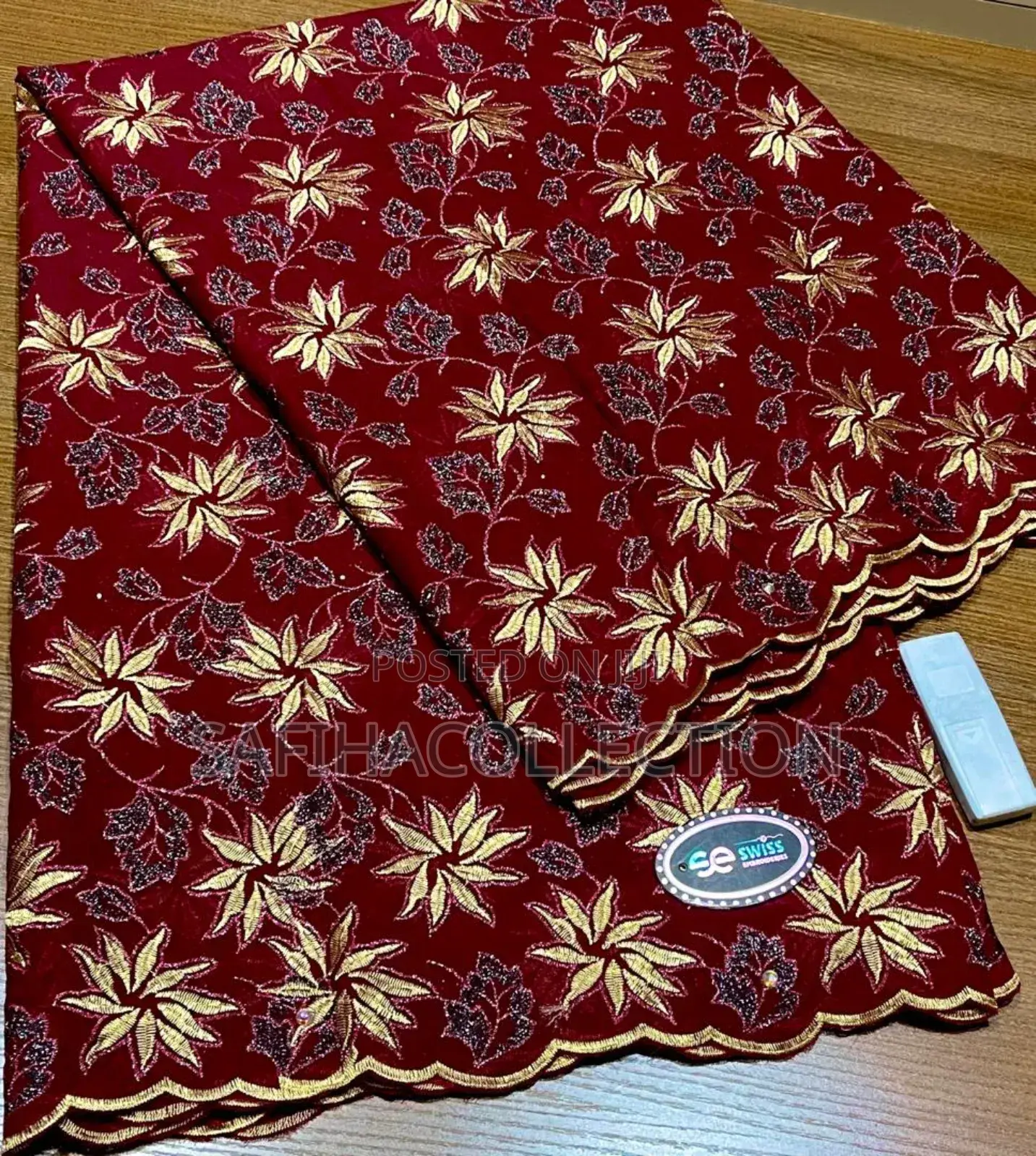 Medium Swiss Laces