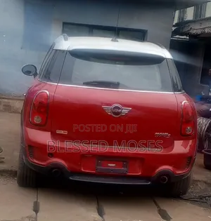 Mini Cooper 2017 Back Glass