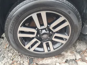 Toyota 4-Runner 2015 Silver