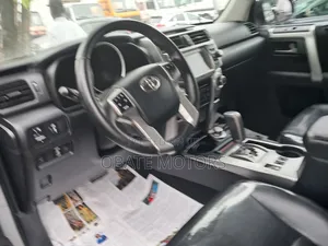 Toyota 4-Runner 2015 Silver