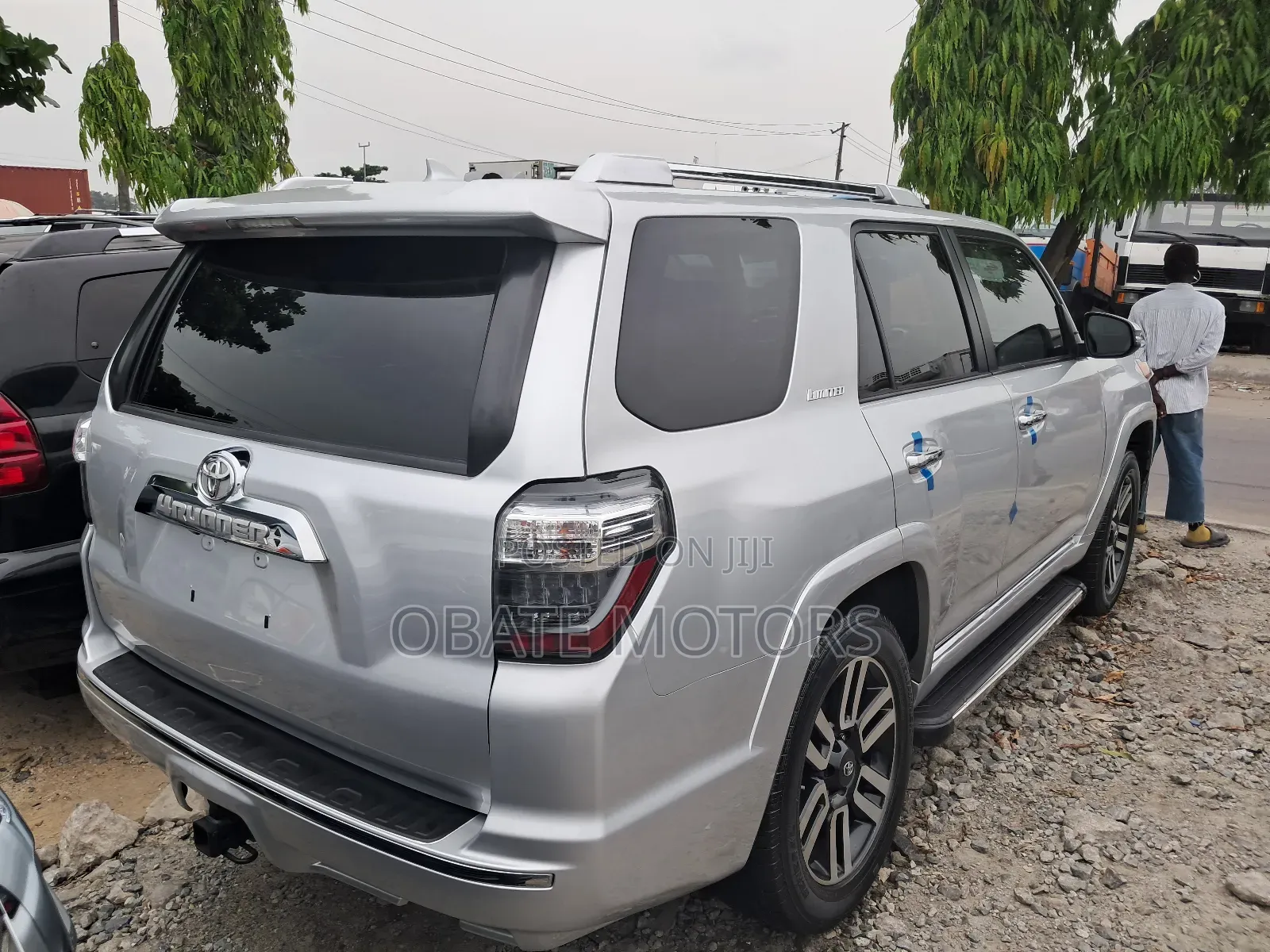 Toyota 4-Runner 2015 Silver