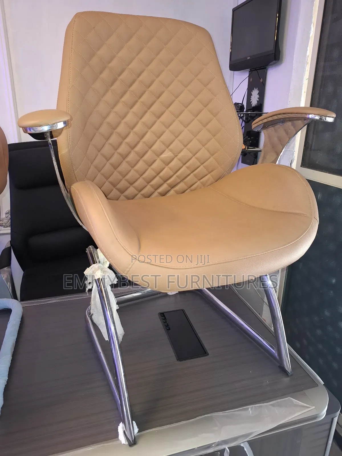 Classic Executive Visitor Chair