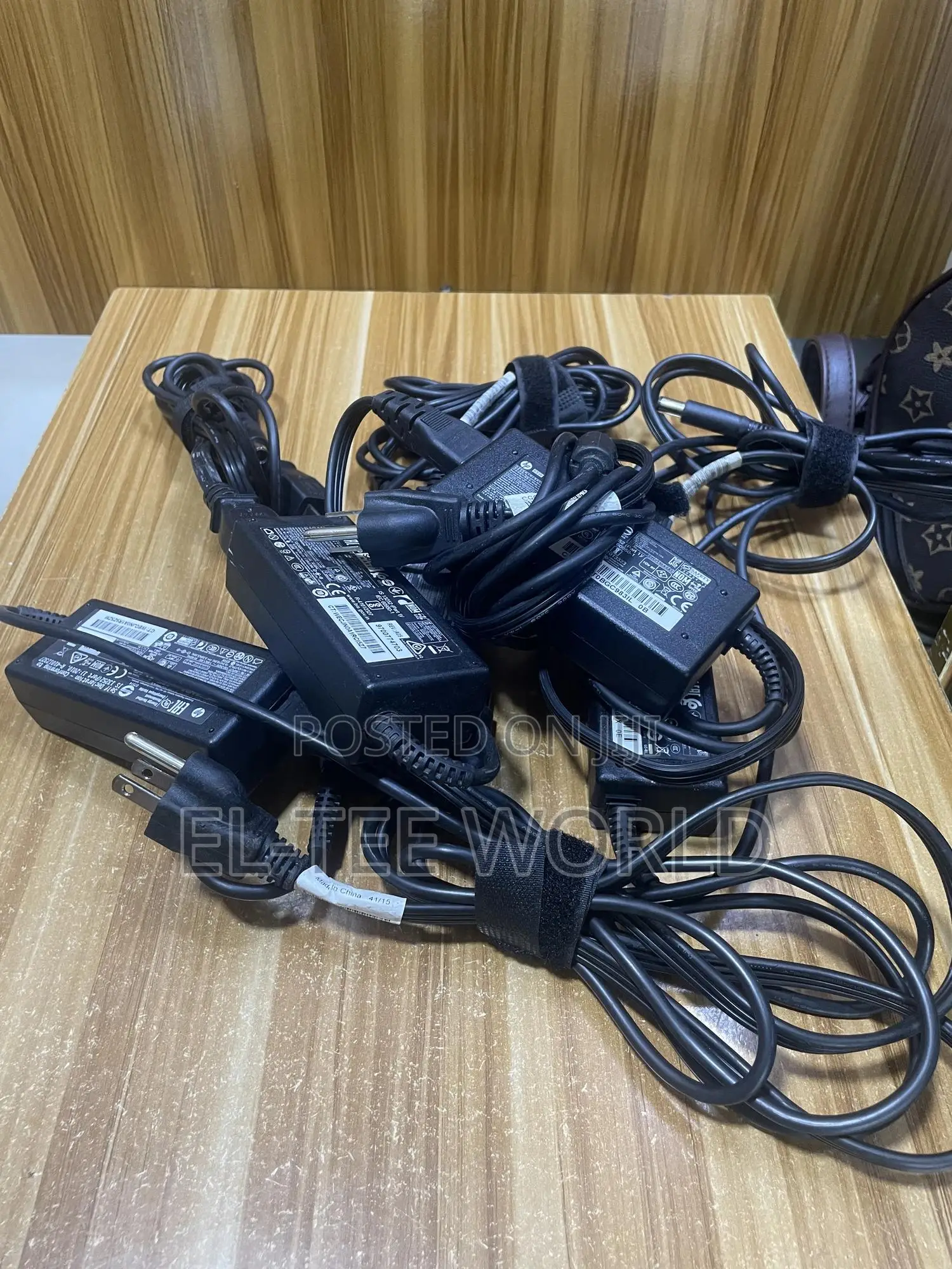 Hp Big Mouth Charger Follow Come 65watts 19.5v With Cable