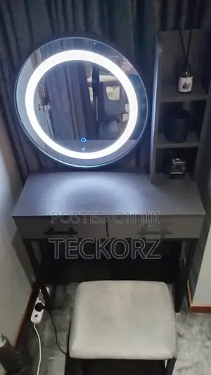 Led Mirror Makeup Station Set