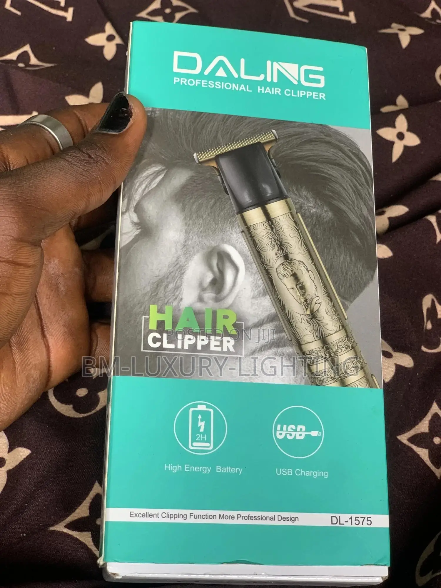 Rechargeable Clipper
