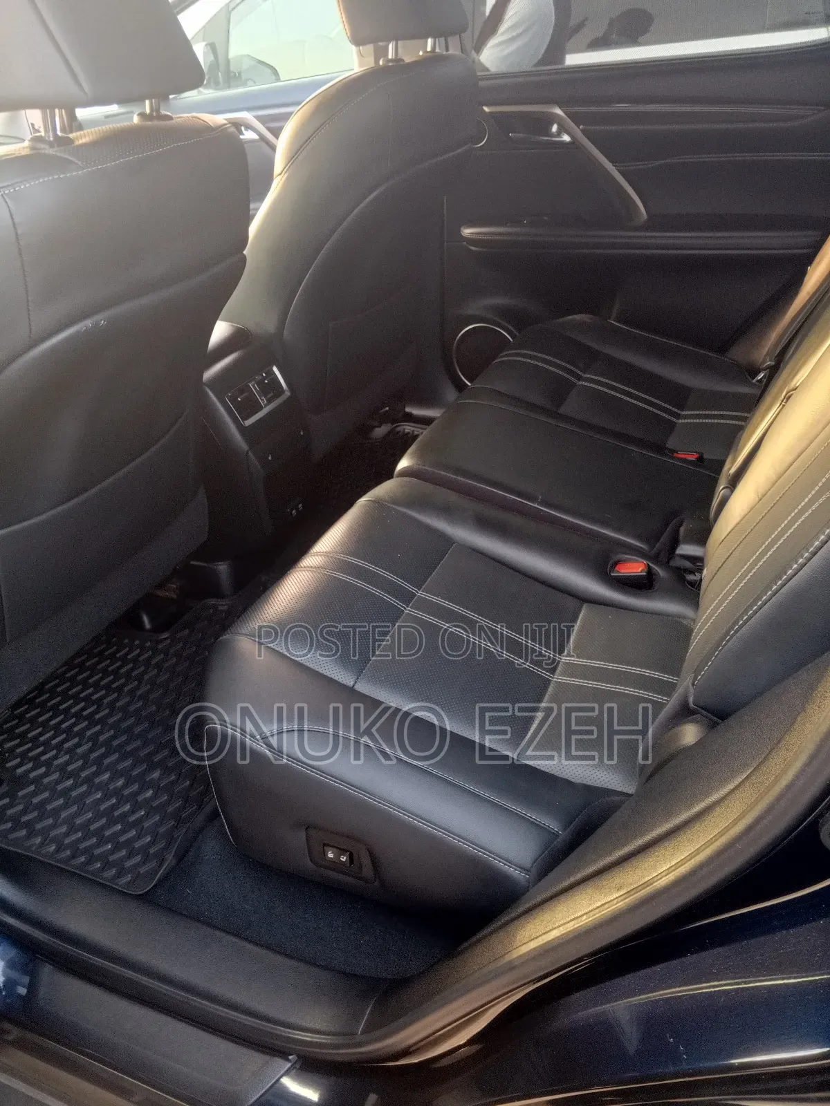 Lexus RX 2022 Blue