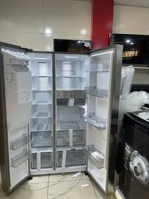 601 Litres Hisense Side By Side Refrigerator