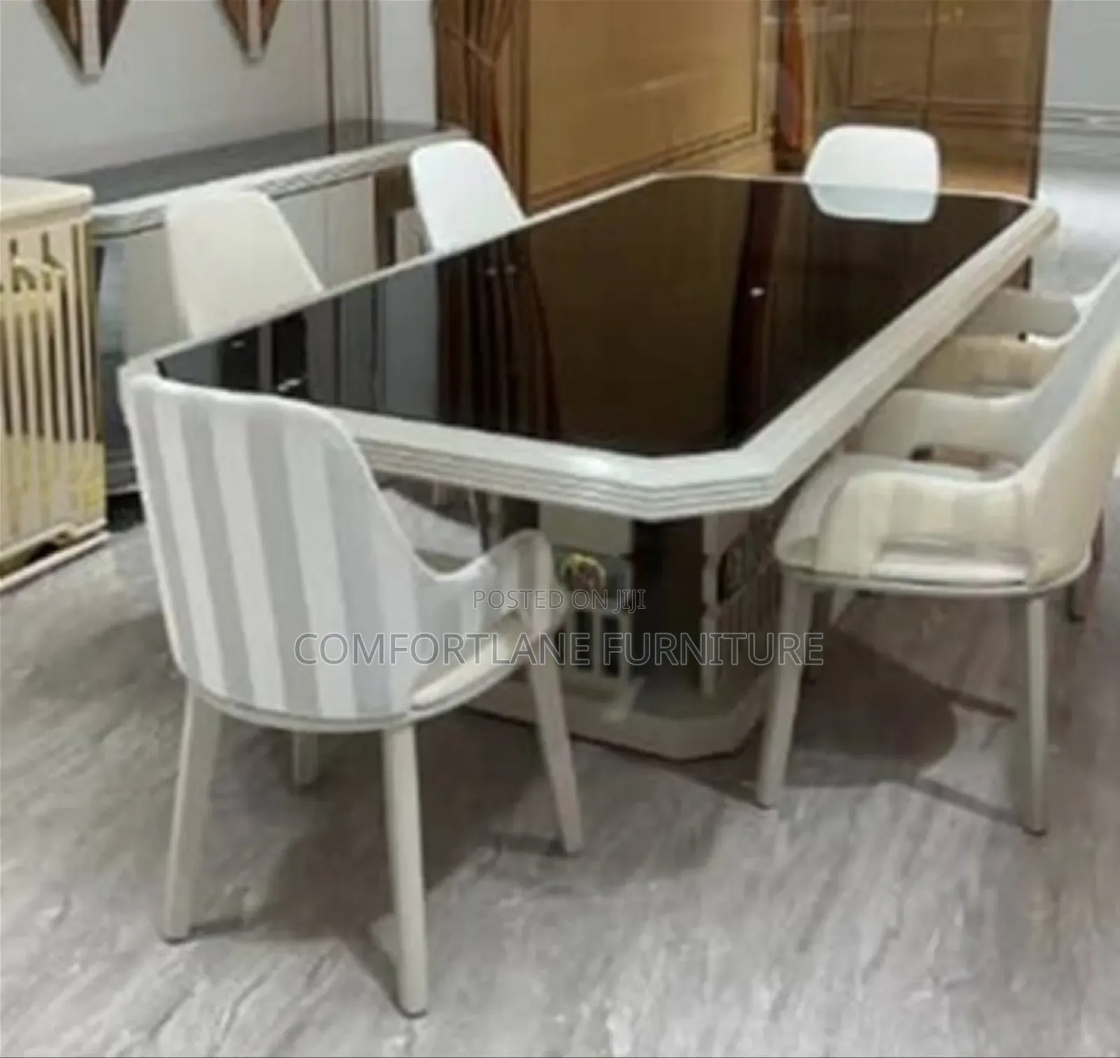 Dining Set by 6 Seaters