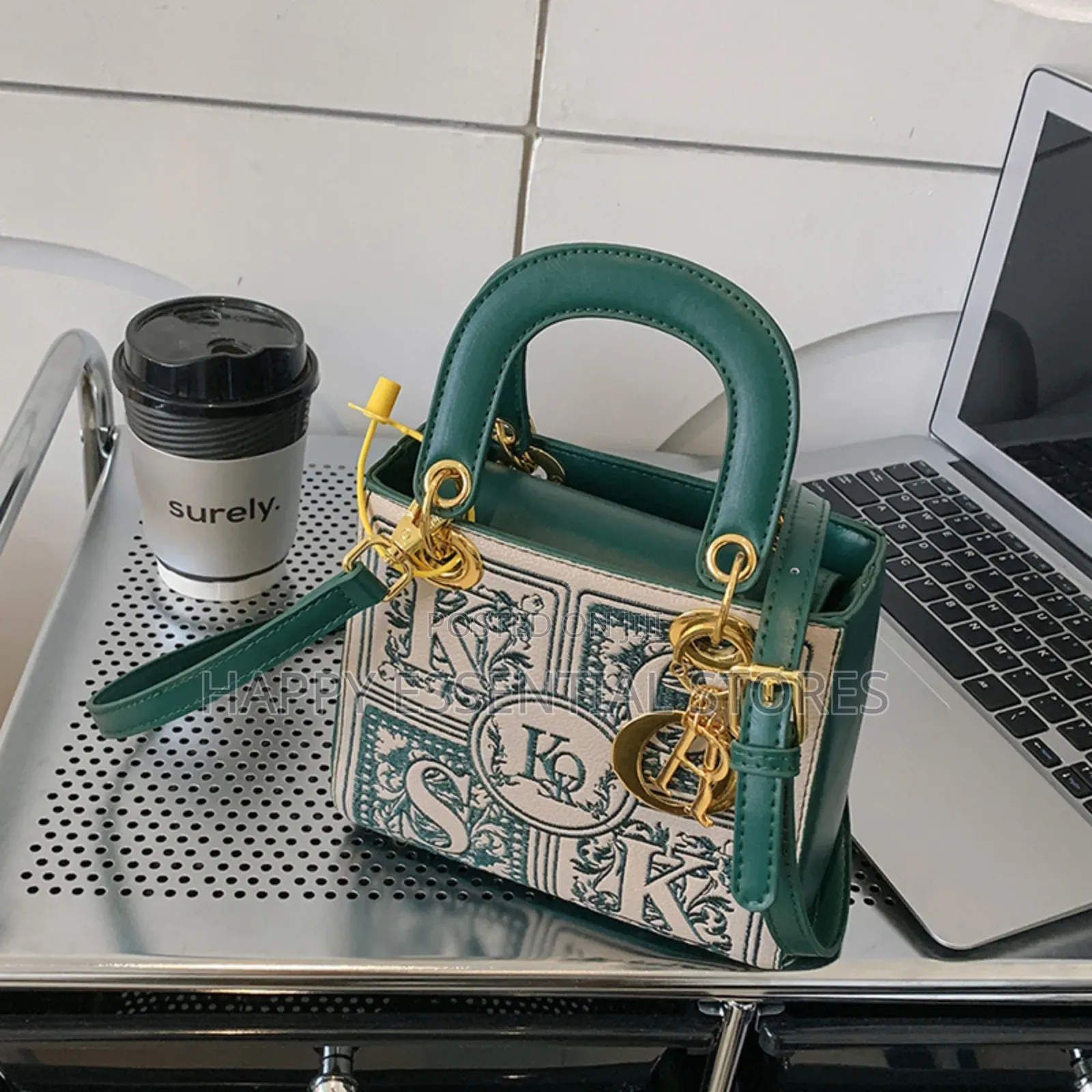 Dior Bag Comes With a Branded Box And a Longer Strap