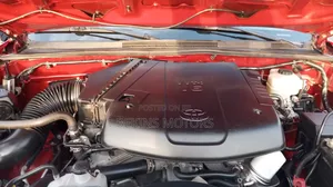 Toyota Tacoma 2015 Red