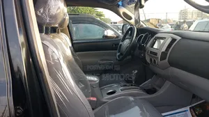 Toyota Tacoma 2008 Black