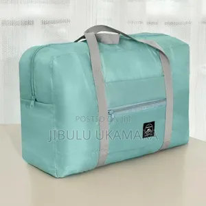 Handy Traveling Bag