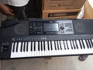 Professional Yamaha Keyboard New Model 920