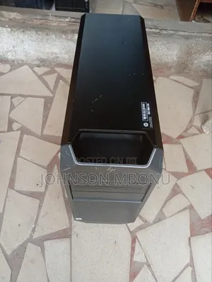 Desktop Computer HP Z4 G4 32GB Intel Xeon HDD 2T