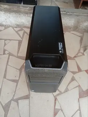 Desktop Computer HP Z4 G4 32GB Intel Xeon HDD 2T