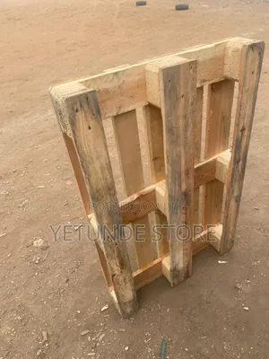 Queen Bedframe Pallets Diy