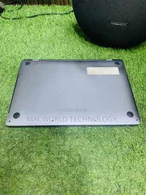 Laptop Apple MacBook Pro 16GB Intel Core I7 SSD 512GB