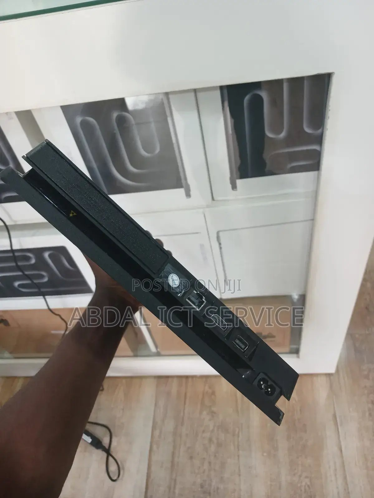 Clean Ps4 Slim