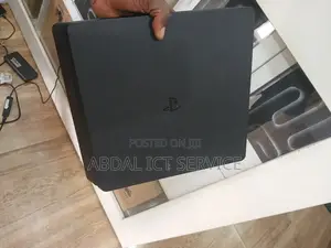 Clean Ps4 Slim