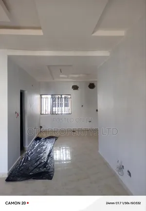2bdrm Block of Flats in Valentine Nwabueze for rent